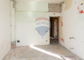 Stanza vuota - Appartamento Via Armando Diaz
 
5, Trecastagni - foto 17