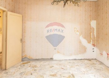 Stanza vuota - Appartamento Via Armando Diaz
 
5, Trecastagni - foto 34