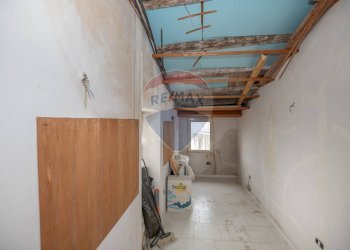 Hall / corridoio - Casa semi indipendente Via Celso
 
101bis, Caltagirone - foto 7