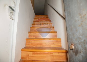 Scale - Casa semi indipendente Via Celso
 
101bis, Caltagirone - foto 21