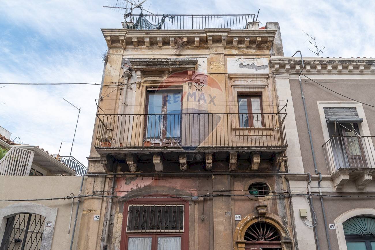 Edificio all\'aperto - Casa indipendente Via Dafnica
 
188, Acireale - foto 2