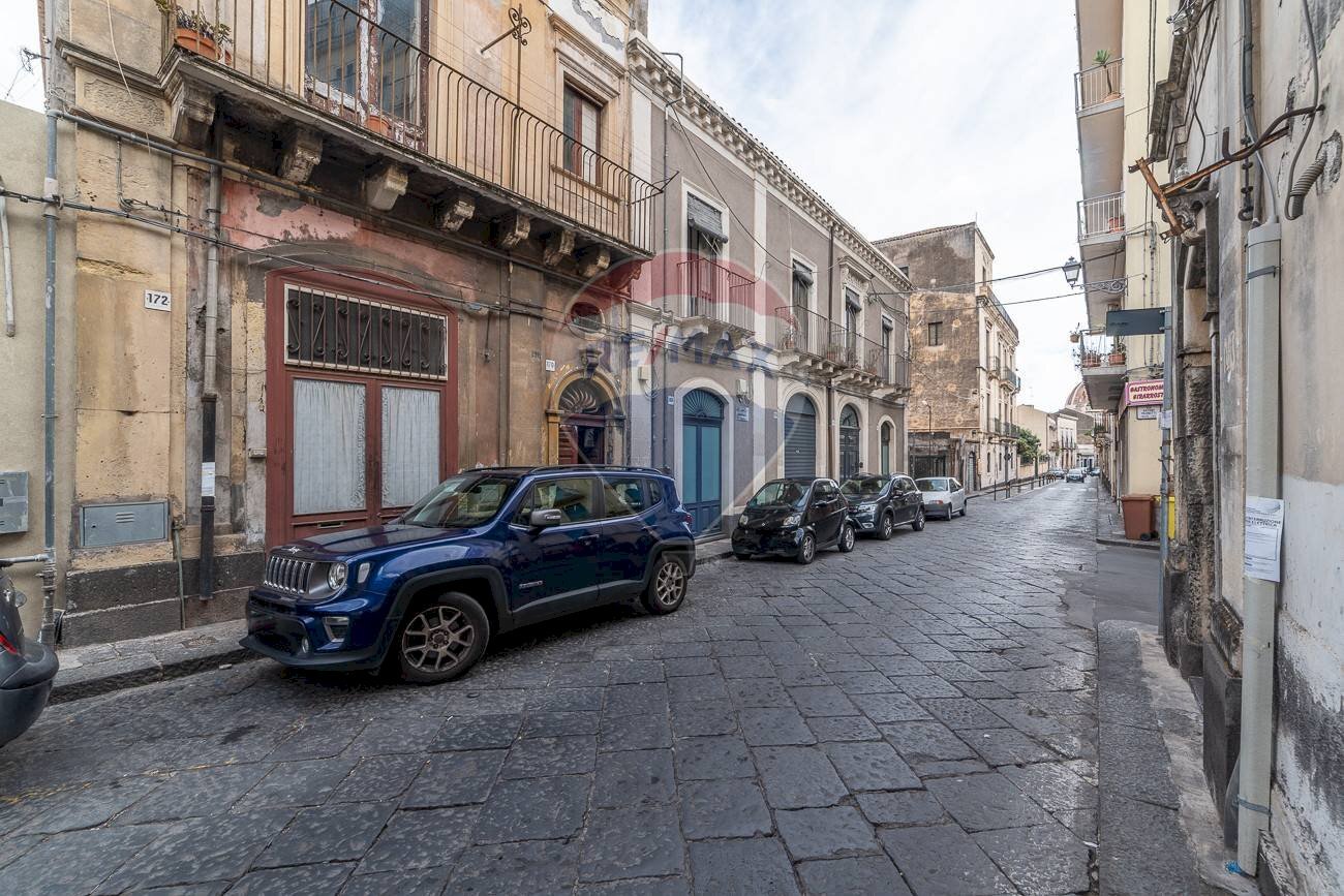 Edificio all\'aperto - Casa indipendente Via Dafnica
 
188, Acireale - foto 3
