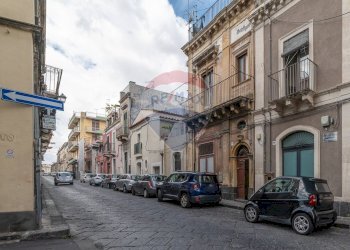 Edificio all\'aperto - Casa indipendente Via Dafnica
 
188, Acireale - foto 1