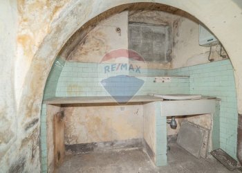 Dettagli - Shop Via Dafnica
 
193, Acireale - photo 10