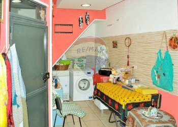 Lavanderia - Casa indipendente Via Curia
 
77, Catania - foto 11