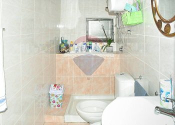 Bagno - Casa indipendente Via Curia
 
77, Catania - foto 53