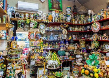 Dispensa di stoccaggio - Shop Via Cardinale Benedetto Giuseppe Dusmet
 
15, Catania - photo 10