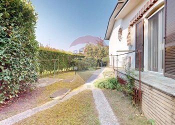 Giardino - Villa Quartiere Aurelia
 
33, Cassina de' Pecchi - foto 26