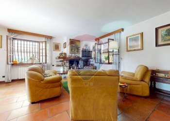 Soggiorno - Villa Via Olmi
 
94, Forte dei Marmi - foto 11