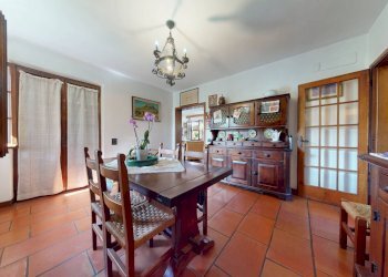 Sala da pranzo - Villa Via Olmi
 
94, Forte dei Marmi - foto 16