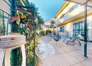 Terrazza - Villa Via Quercioli
 
61, Massa - foto 7