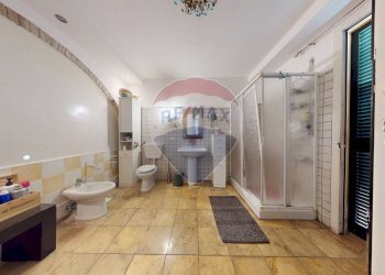 Bagno - Villa Via Quercioli
 
61, Massa - foto 25