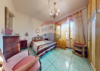 Camera / camera da letto - Villa Via Quercioli
 
61, Massa - foto 27