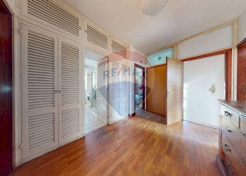 Stanza vuota - Villa Via Quercioli
 
61, Massa - foto 35