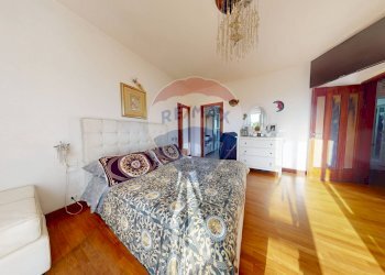 Camera / camera da letto - Villa Via Quercioli
 
61, Massa - foto 41