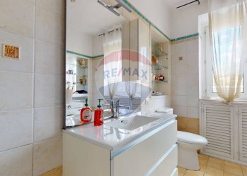 Bagno - Villa Via Quercioli
 
61, Massa - foto 43
