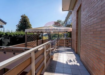 Balcone - Villa Via Occorsio
 
2, Mondolfo - foto 18