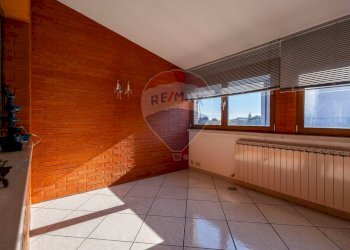 Veranda - Villa Via Occorsio
 
2, Mondolfo - foto 31