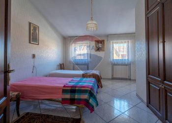 Camera / camera da letto - Villa Via Occorsio
 
2, Mondolfo - foto 34