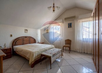 Camera / camera da letto - Villa Via Occorsio
 
2, Mondolfo - foto 36
