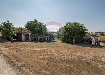 Giardino - Rustico via Serra
 
9, San Marcello - foto 3