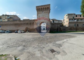 Edificio all\'aperto - Independent house Jesi - photo 11