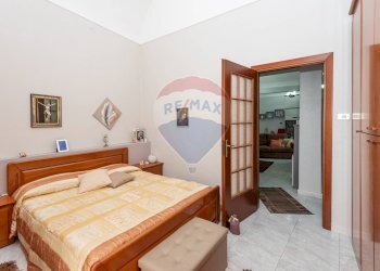 Camera / camera da letto - Trilocale Via Naumachia
 
119, Catania - foto 8