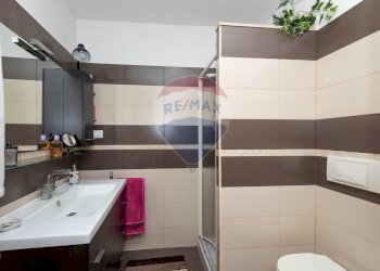 Bagno - Trilocale Via Naumachia
 
119, Catania - foto 12