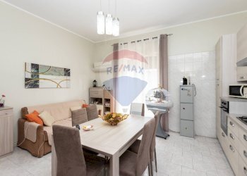 Sala da pranzo - Trilocale Via Naumachia
 
119, Catania - foto 24