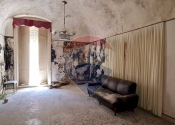 Stanza vuota - Casa semi indipendente Via Roma
 
245/247, Monterosso Almo - foto 7