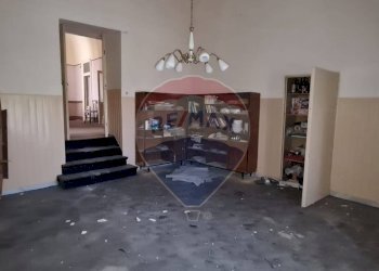 Scale - Casa semi indipendente Via Roma
 
245/247, Monterosso Almo - foto 18