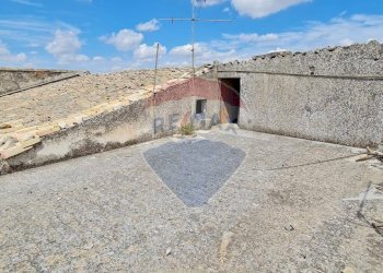 Terrazza - Casa semi indipendente Via Roma
 
245/247, Monterosso Almo - foto 26