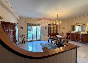 Sala da pranzo - Appartamento via Regione Siciliana
 
3, Mascalucia - foto 5