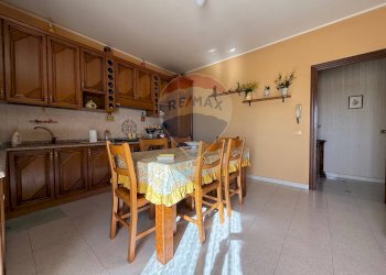 Sala da pranzo - Appartamento via Regione Siciliana
 
3, Mascalucia - foto 20