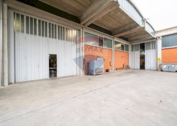 Parcheggio - Capannone Casalmaggiore - foto 8