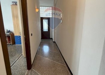 Hall / corridoio - Quadrilocale via valbormida
 
29, Cengio - foto 12