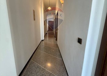 Hall / corridoio - Quadrilocale via valbormida
 
29, Cengio - foto 16