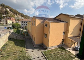 Edificio all\'aperto - Quadrilocale via valbormida
 
29, Cengio - foto 17