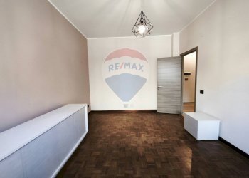 Camera / camera da letto - Quadrilocale via XXIV Dicembre, Altare - foto 24