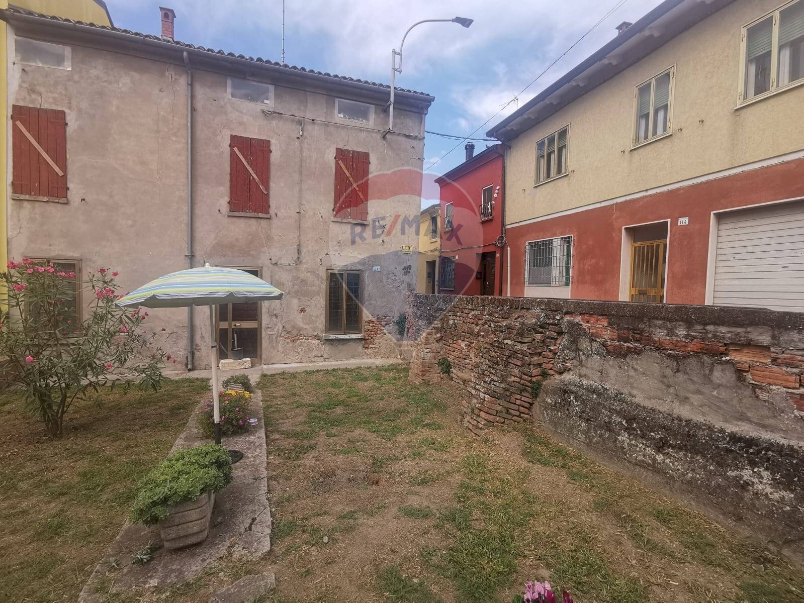 Casa all\'aperto - Independent house Via Antonio Gramsci
 
291, Bondeno - photo 3