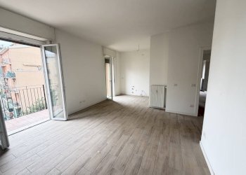 Foto 1 - Trilocale via Comasina
 
87, Milano - foto 1