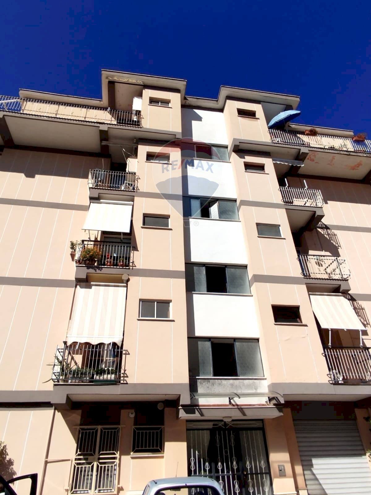 Edificio all\'aperto - Four-room apartment Castelforte - photo 3