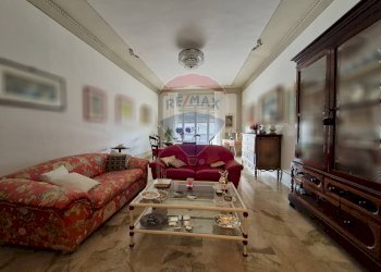 Soggiorno - Appartamento piazza Vann'Antò
 
1, Ragusa - foto 8