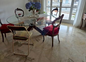 Sala da pranzo - Appartamento piazza Vann'Antò
 
1, Ragusa - foto 10