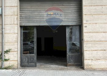 Edificio all\'aperto - Locale Commerciale via palermo
55, Ragusa - foto 3