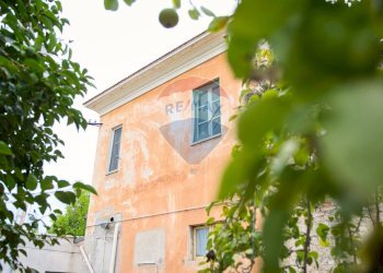 Casa all\'aperto - Independent house Cerreto
128, Miglianico - photo 1