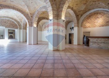 Ricezione / Lobby - Locale Commerciale via Carlo Madonna
 
2, Chieti - foto 1