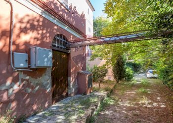 Casa all\'aperto - Locale Commerciale via Carlo Madonna
 
2, Chieti - foto 6