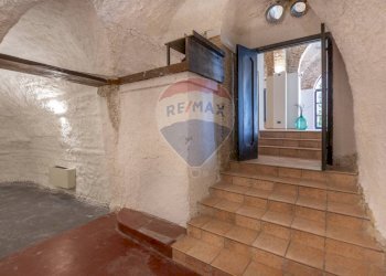 Scale - Locale Commerciale via Carlo Madonna
 
2, Chieti - foto 12