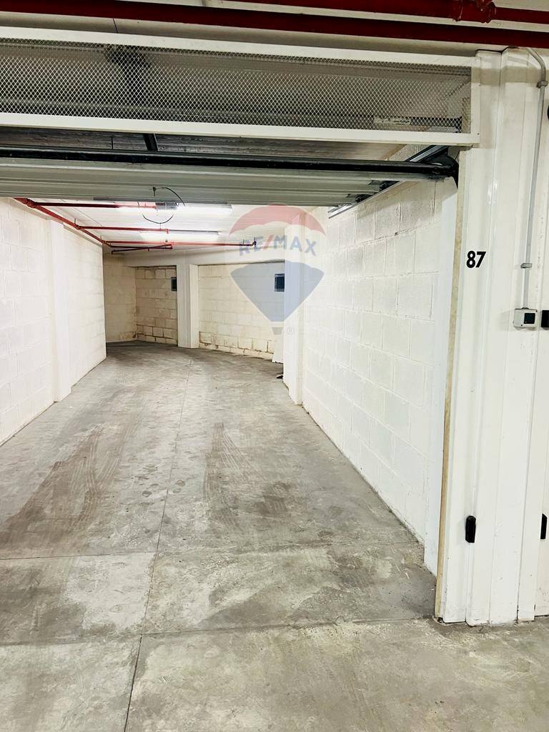 Parcheggio - Box Via Di San Valentino
 
2m, Roma - foto 1